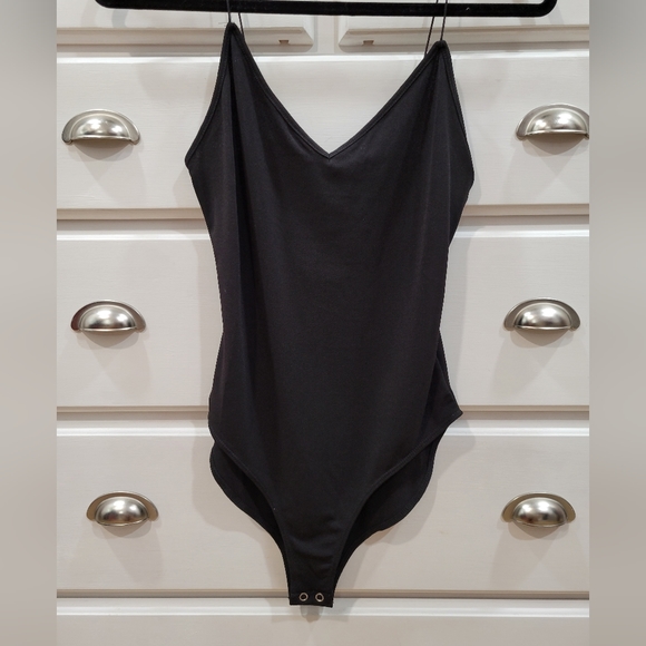NWT Forever 21 Black Bodysuit - Picture 3 of 6